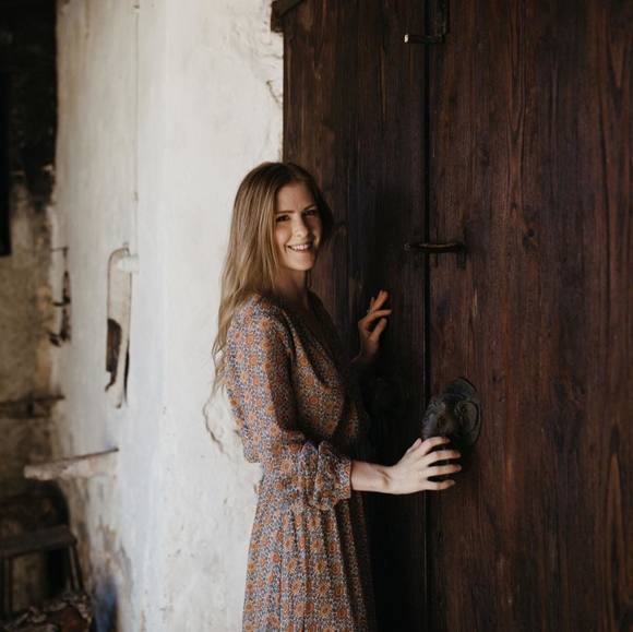 Meet your Posher, Hope - Picture 1 of 1